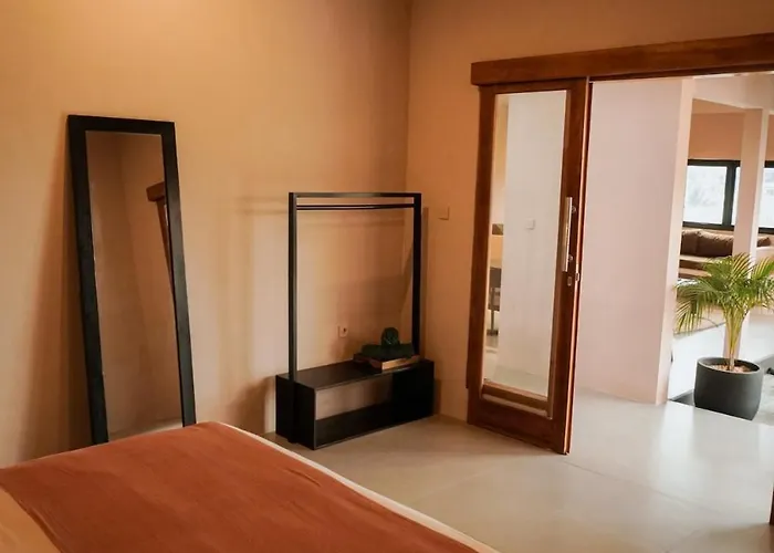 Strategic Location 3br-3bh Private Pool-wi-fi-park アパート