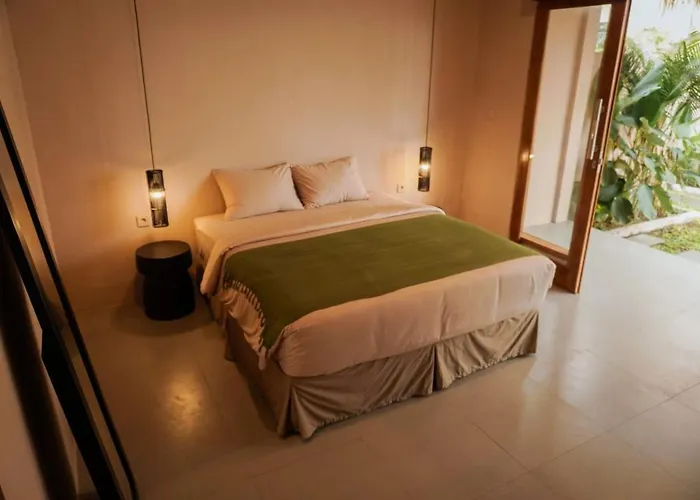 Strategic Location 3br-3bh Private Pool-wi-fi-park